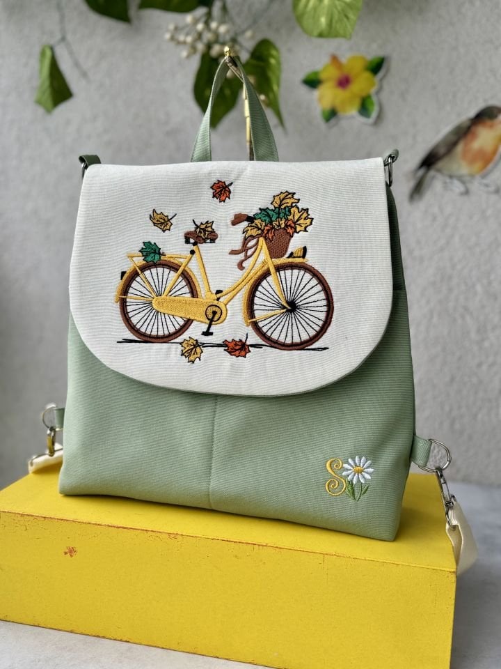 Su Yeşili Bisiklet Nakışlı Sırt Çantası