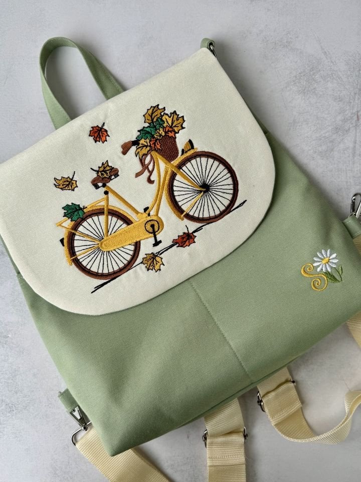 Su Yeşili Bisiklet Nakışlı Sırt Çantası