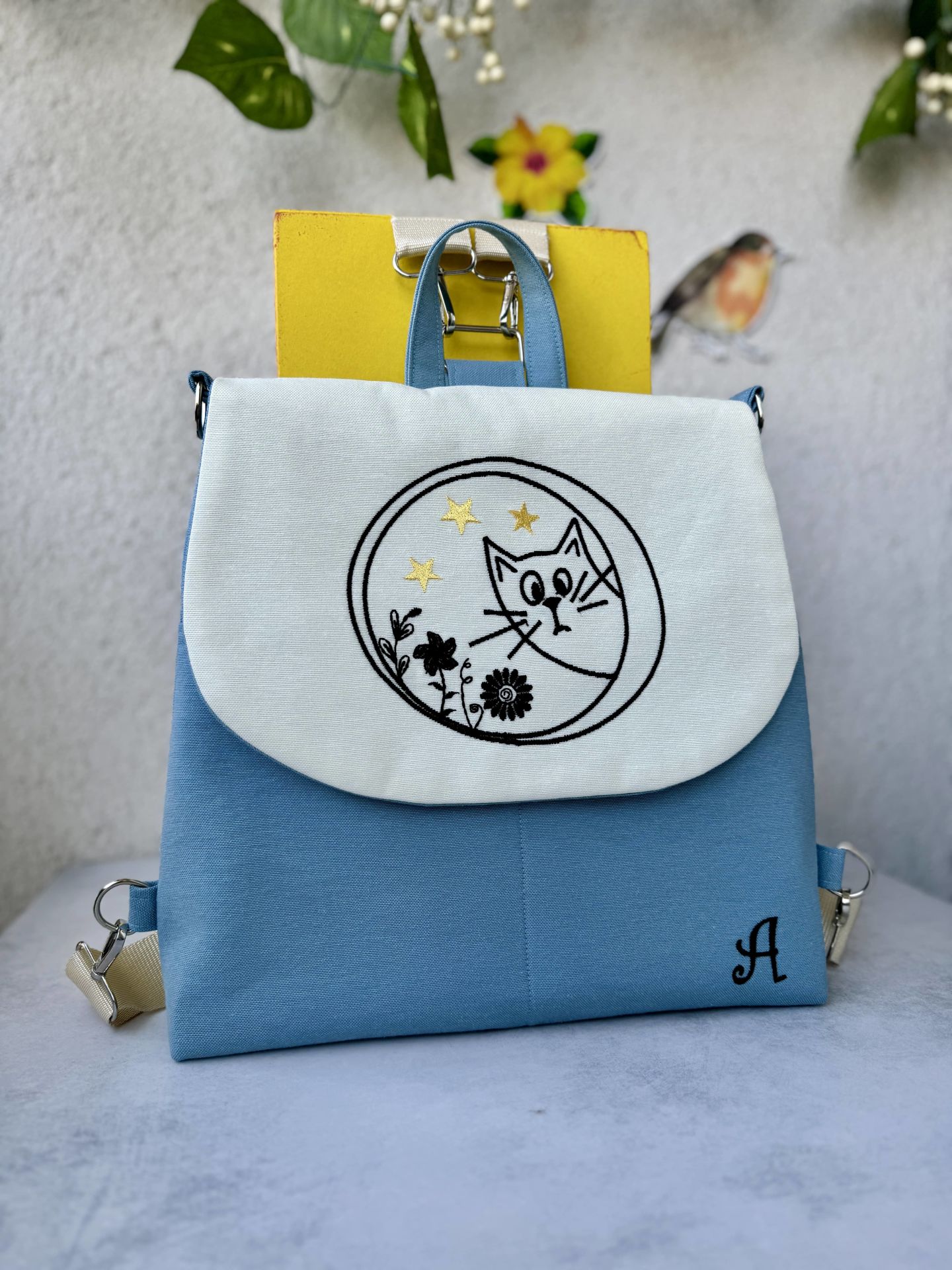 Mavi Kedi Nakışlı Sırt Çantası