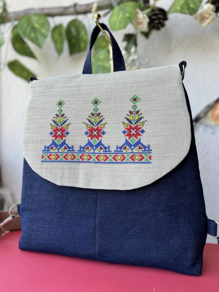 Denim Etnik Kanaviçe İşlemeli Sırt Çantası