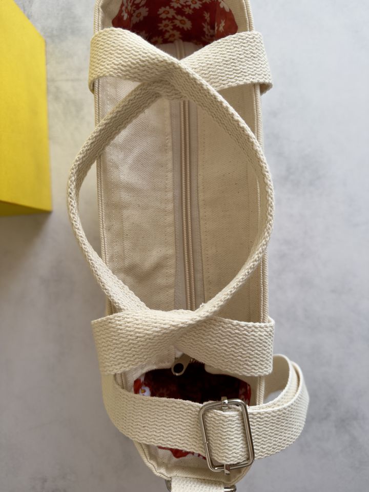 Krem Kardelen Nakışlı Omuz Çantası