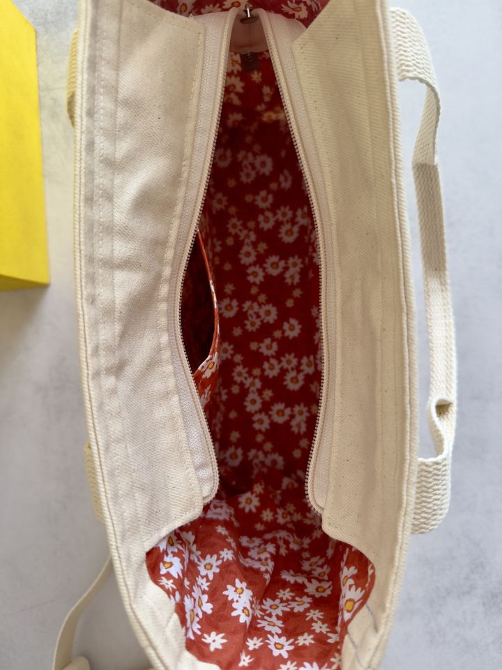 Krem Kardelen Nakışlı Omuz Çantası