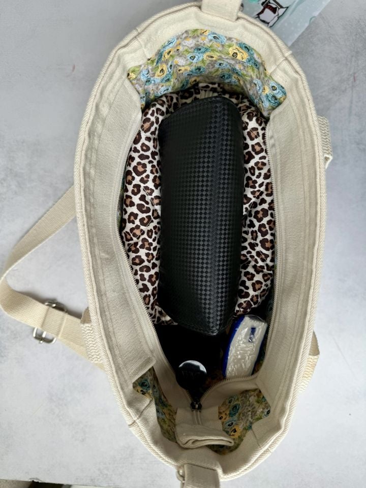 Krem Ayçiçek Nakışlı Omuz Çantası