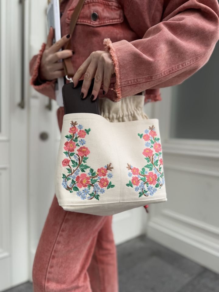 Rose Serisi Büzgülü Omuz Çantası