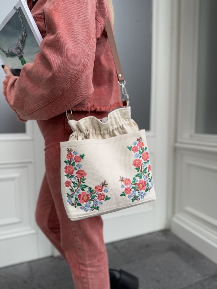 Rose Serisi Büzgülü Omuz Çantası