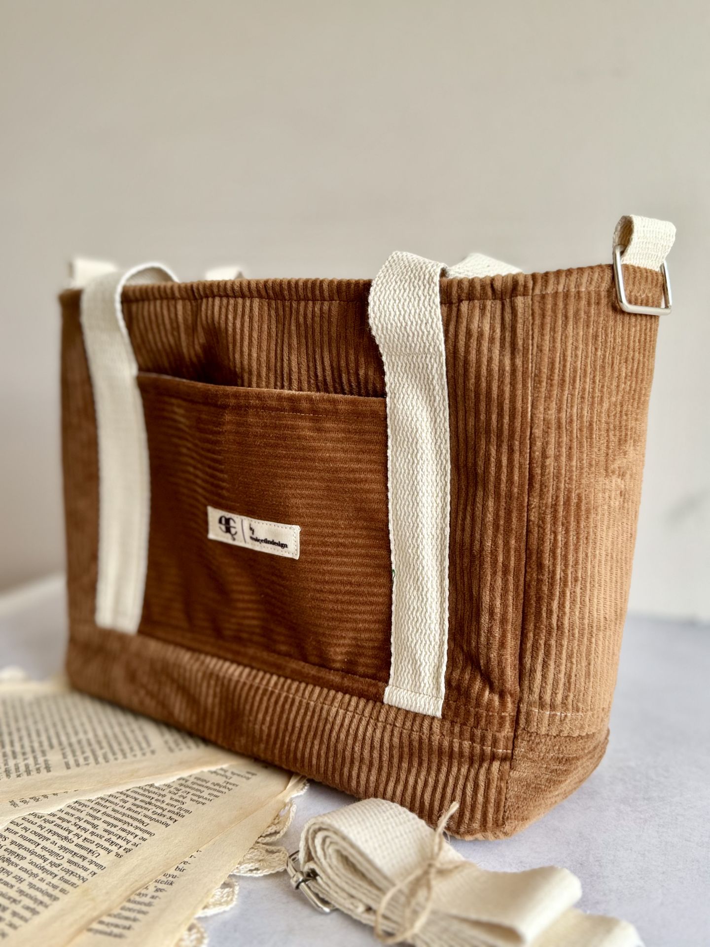 Sütlü Kahve Fitilli Kadife Omuz Çantası