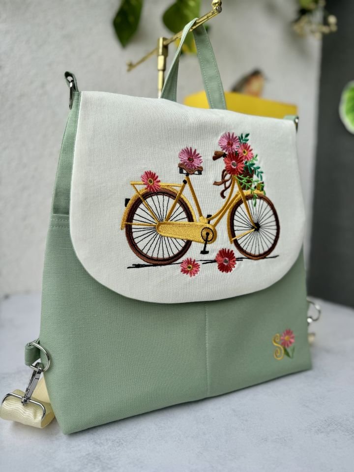 Su Yeşili Bisikletli Yaz Bahçesi Nakışlı Sırt Çantası