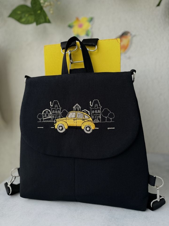 Siyah Vosvos Nakışlı Sırt Çantası