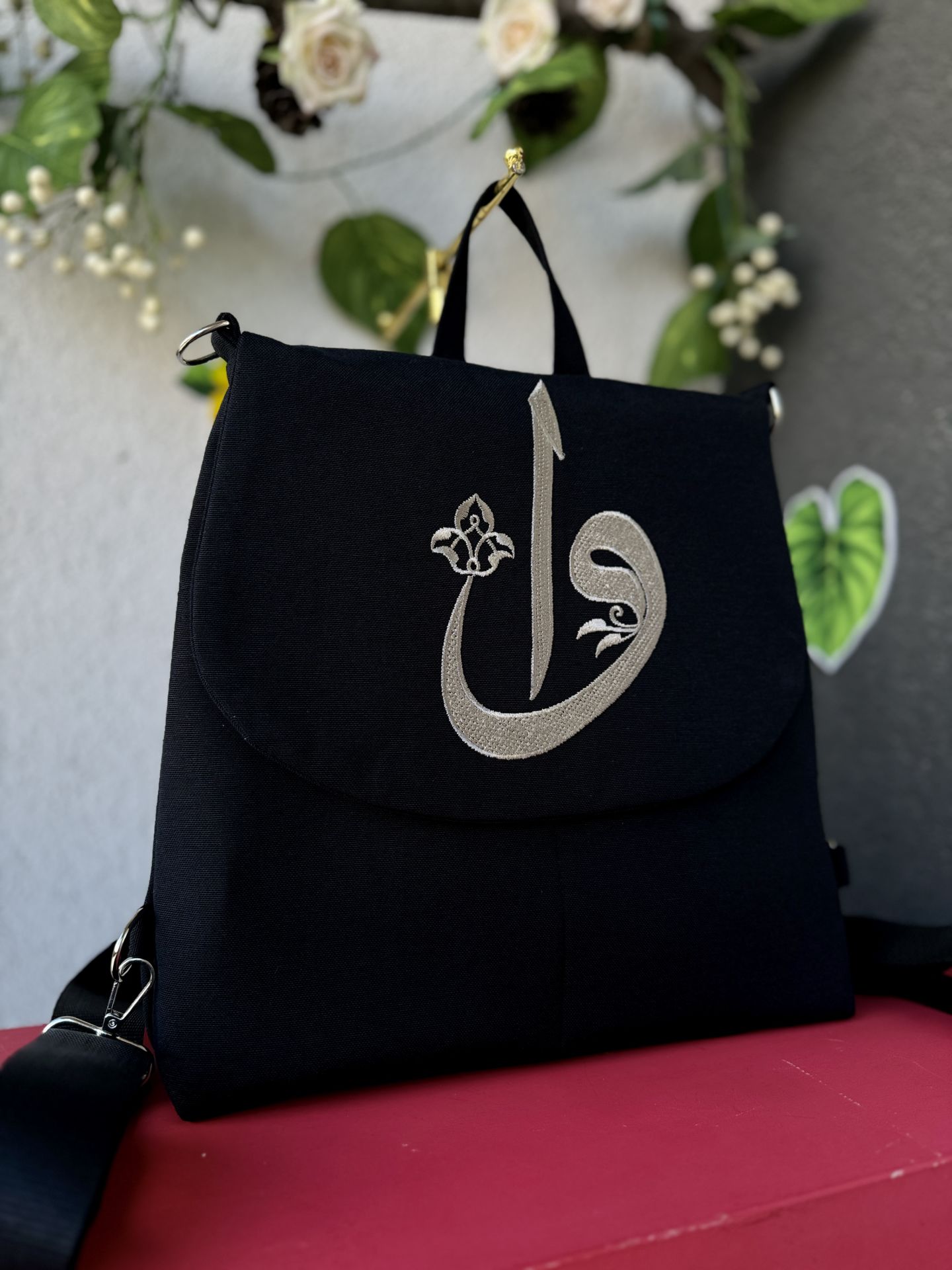 Siyah Vav-Elif Nakışlı Sırt Çantası