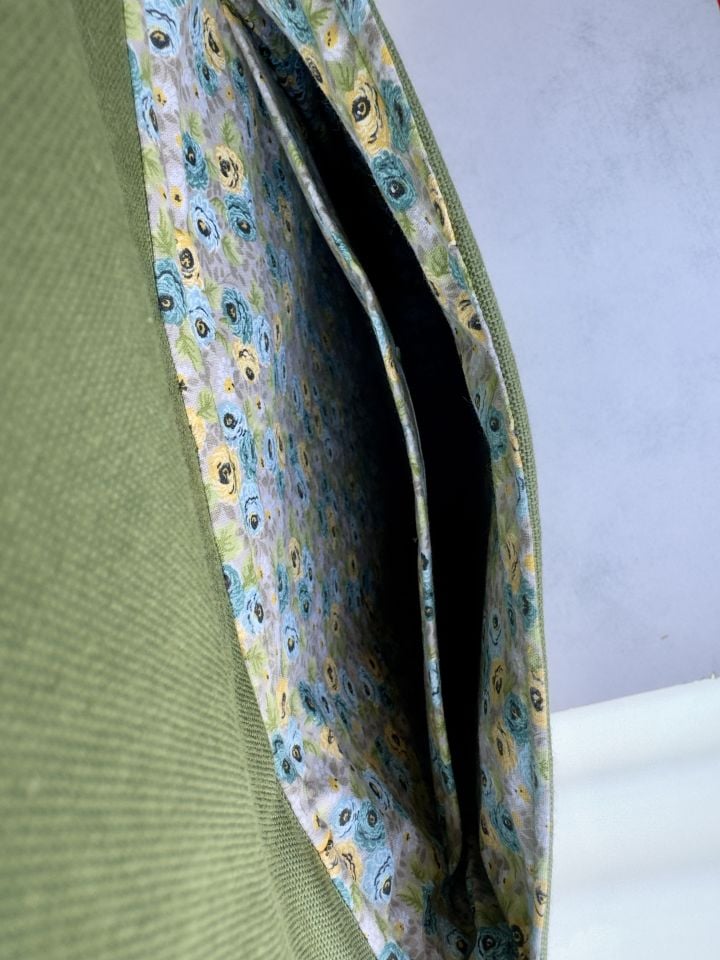 Yeşil Bisikletli Yaz Bahçesi Nakışlı Sırt Çantası