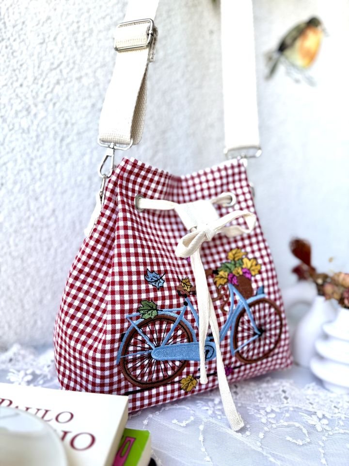 Kırmızı Ekose Bucket Omuz Çantası