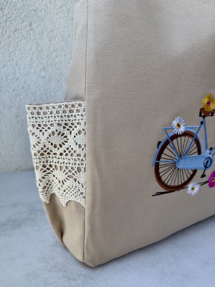 Krem Bisikletli Yaz Bahçesi Dantelli Omuz Çantası
