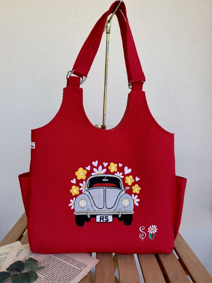 Kırmızı Çiçekli Woswos Nakışlı Omuz Çantası