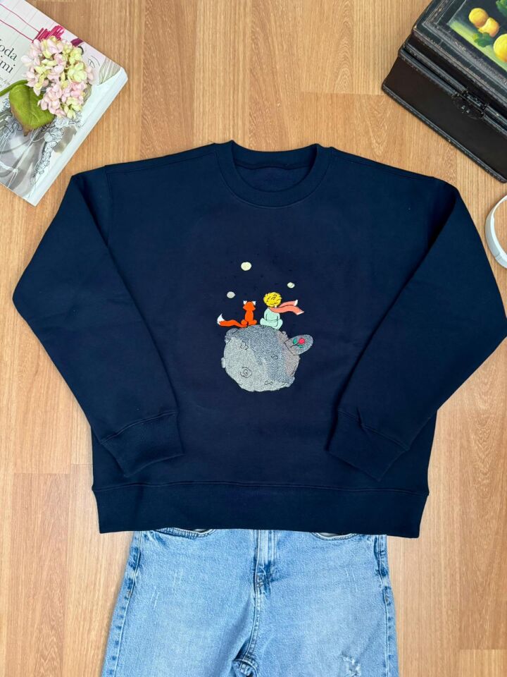 Oversize Nakışlı Sweatshırt