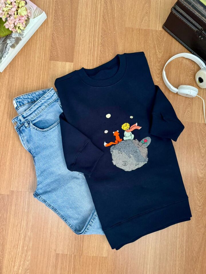 Oversize Nakışlı Sweatshırt