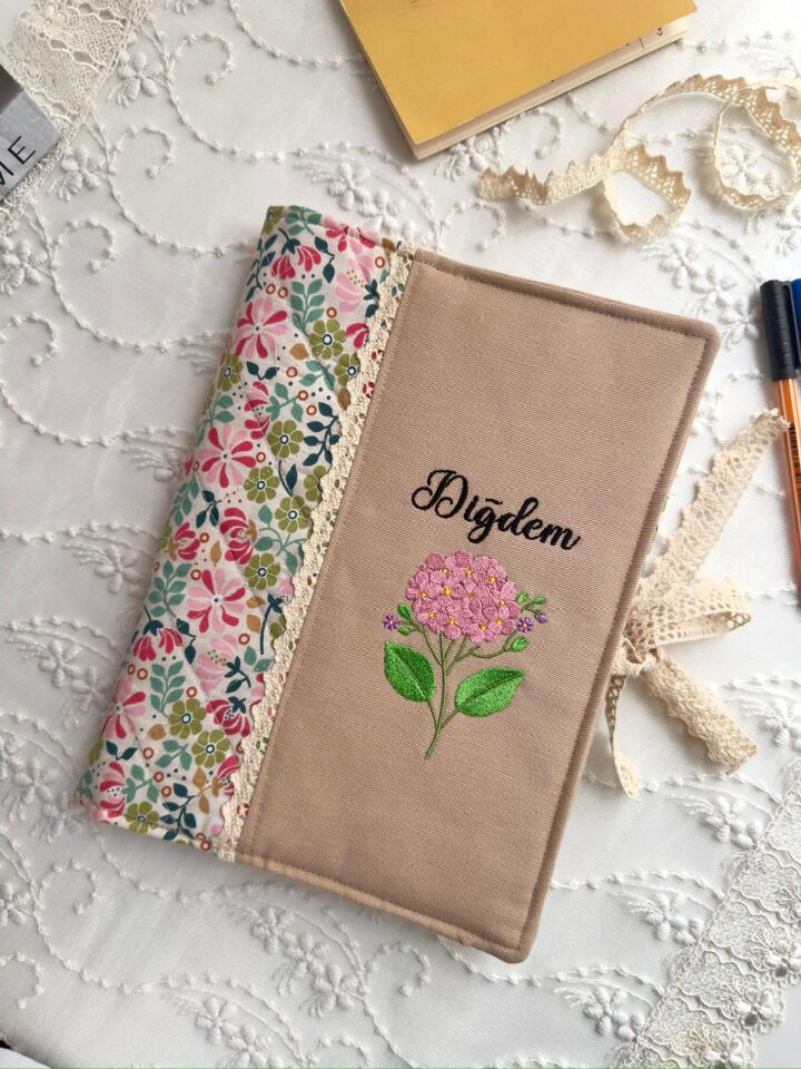 Krem Çiçekli Kişiye Özel Kitap Kılıfı Organizer