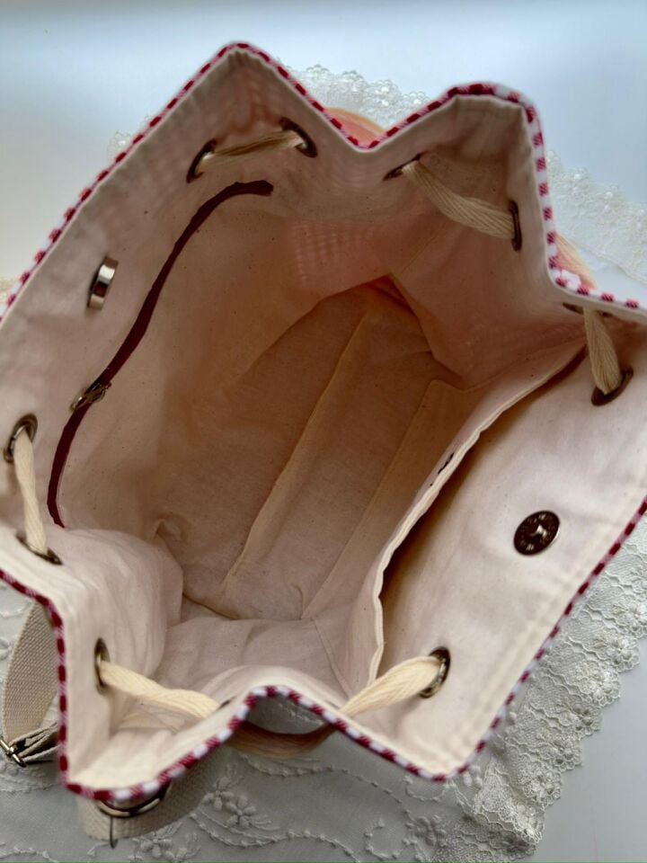 Kırmızı Ekose VosVos Nakışlı Bucket Omuz Çantası
